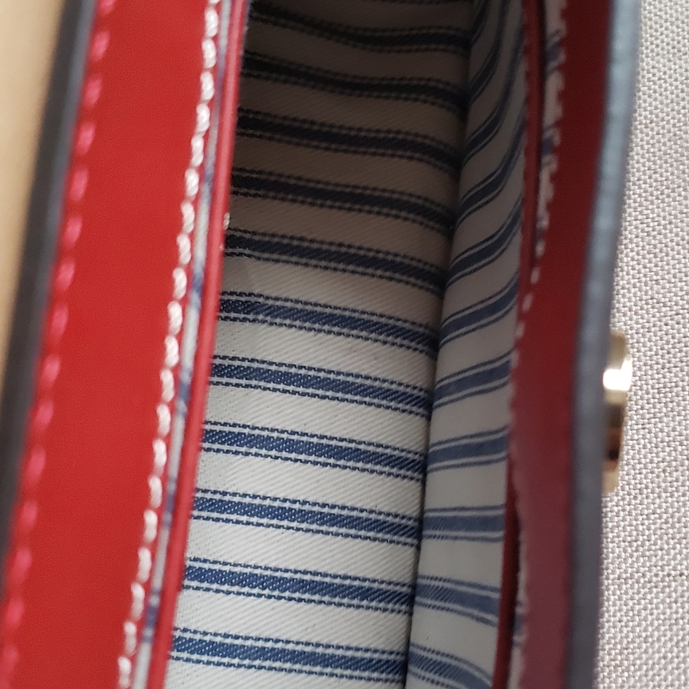 Purse - Picture 5 of 8